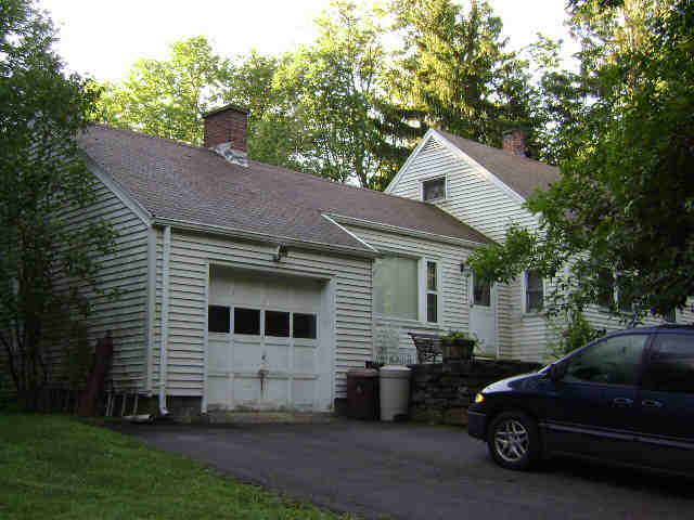 Building photograph for 126 MAIN ST N